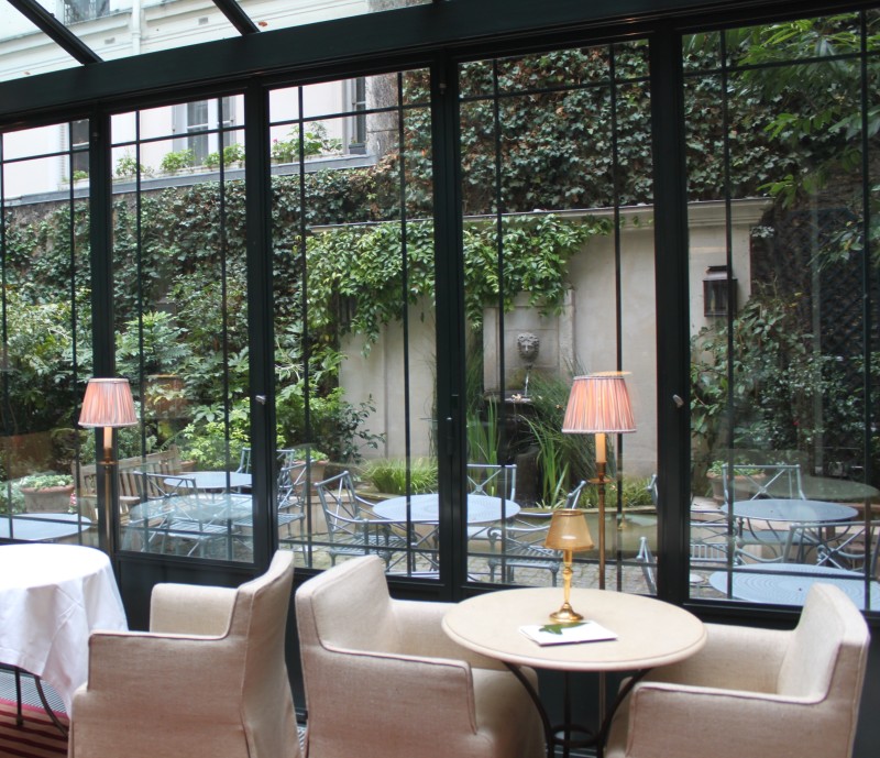 l'hotel de l'abbaye atrium