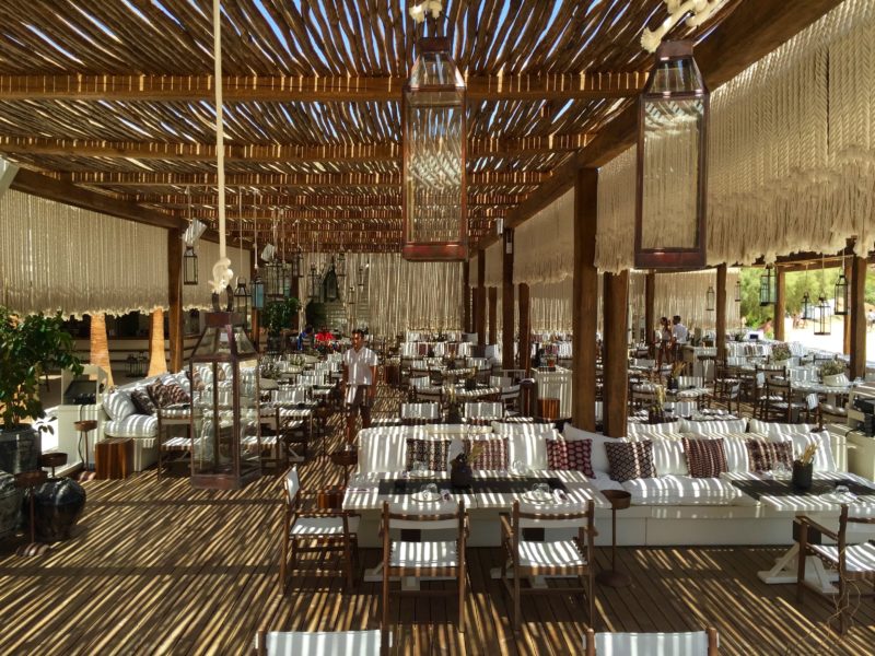 panormos beach club restaurant