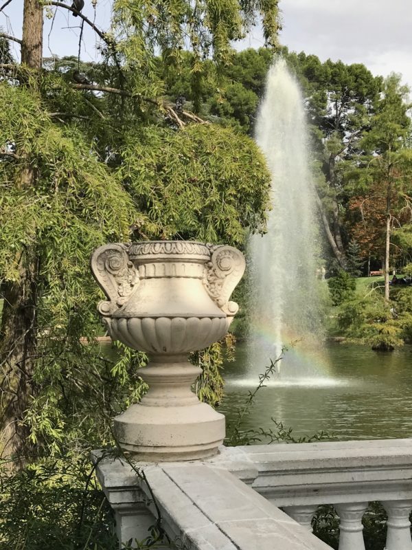 madrid park fountain