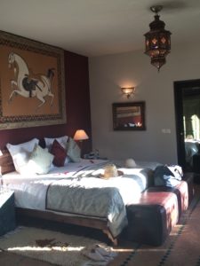 kasbah tamadot bedroom